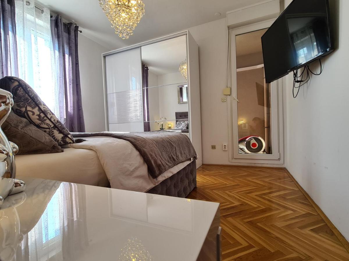 Luxurious Apartment Majda, 2 Bathrooms And Free Parking Σπλιτ Εξωτερικό φωτογραφία